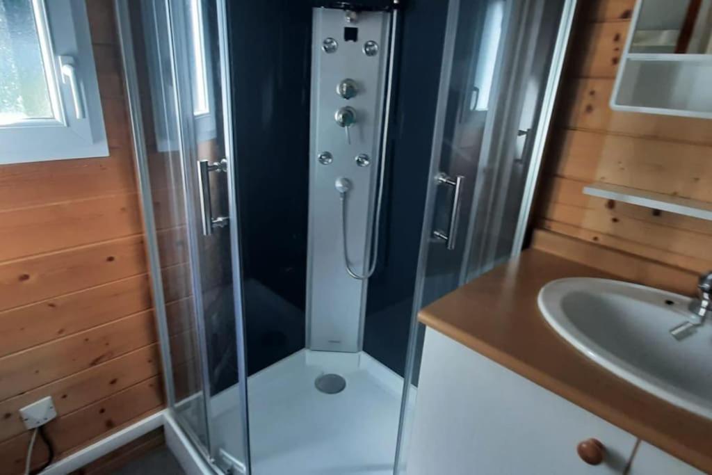 Chalet Climatise Tout Confort Villa Lissac-sur-Couze Buitenkant foto
